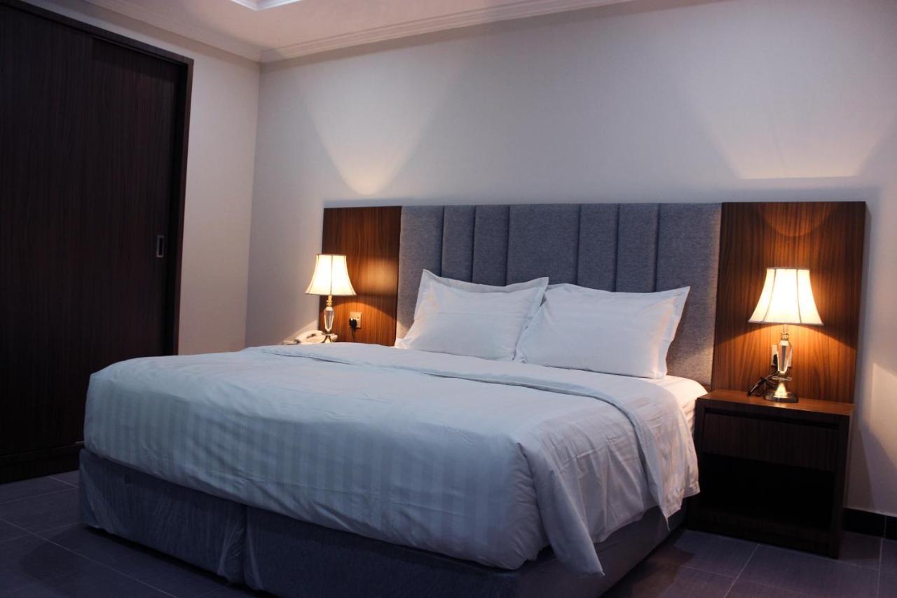 Golden Suites Jubail Экстерьер фото