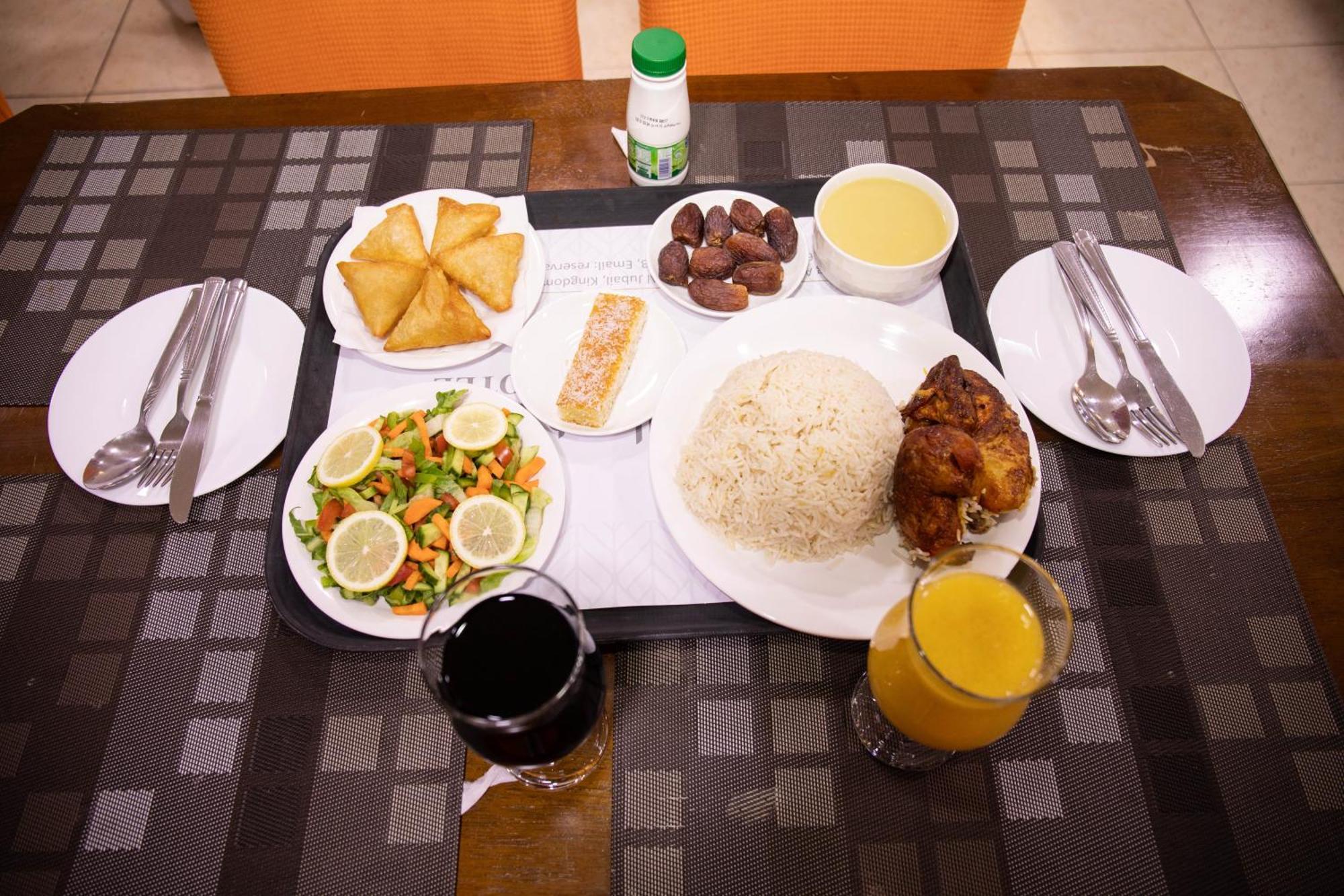 Golden Suites Jubail Экстерьер фото
