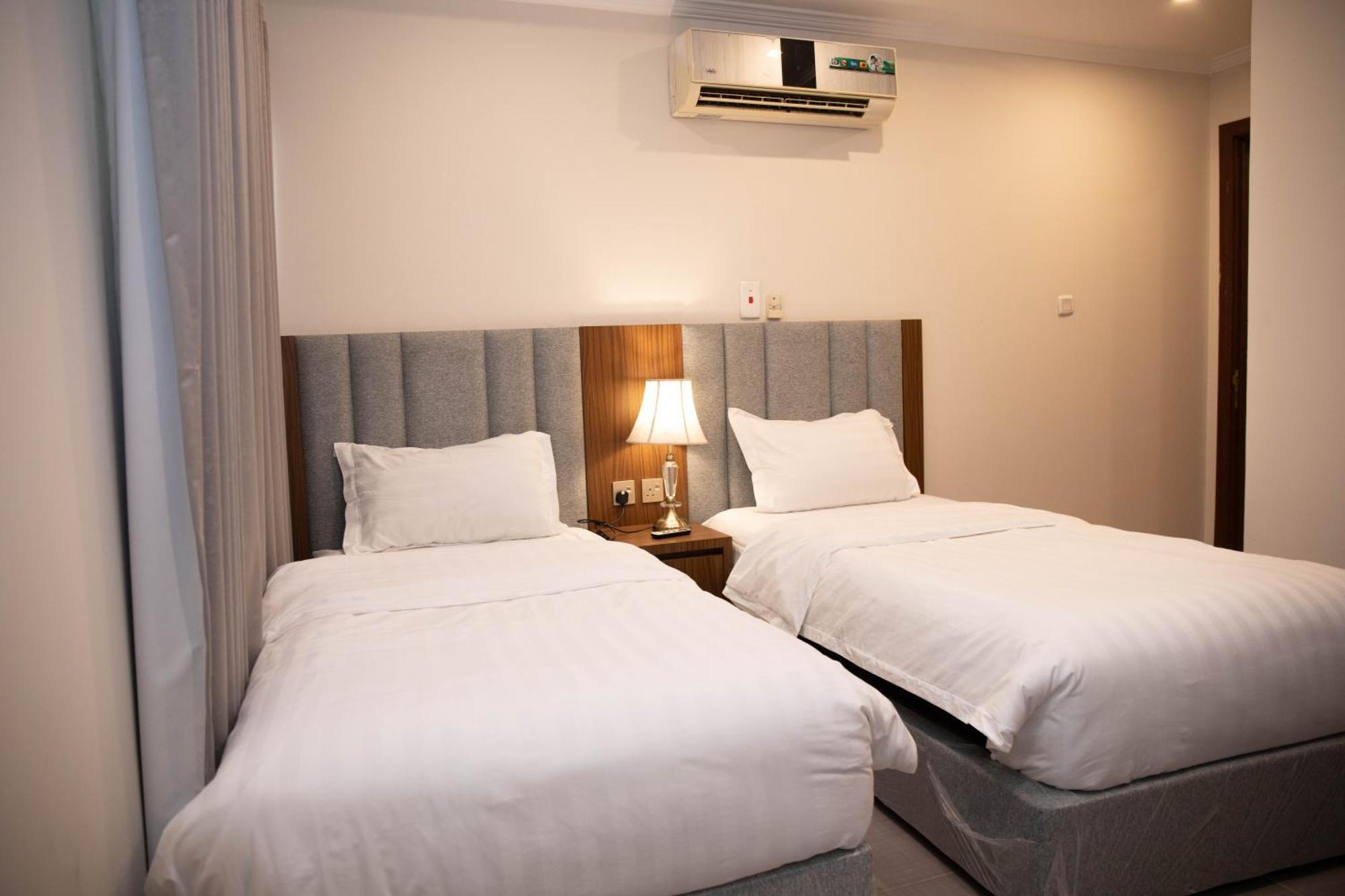Golden Suites Jubail Экстерьер фото