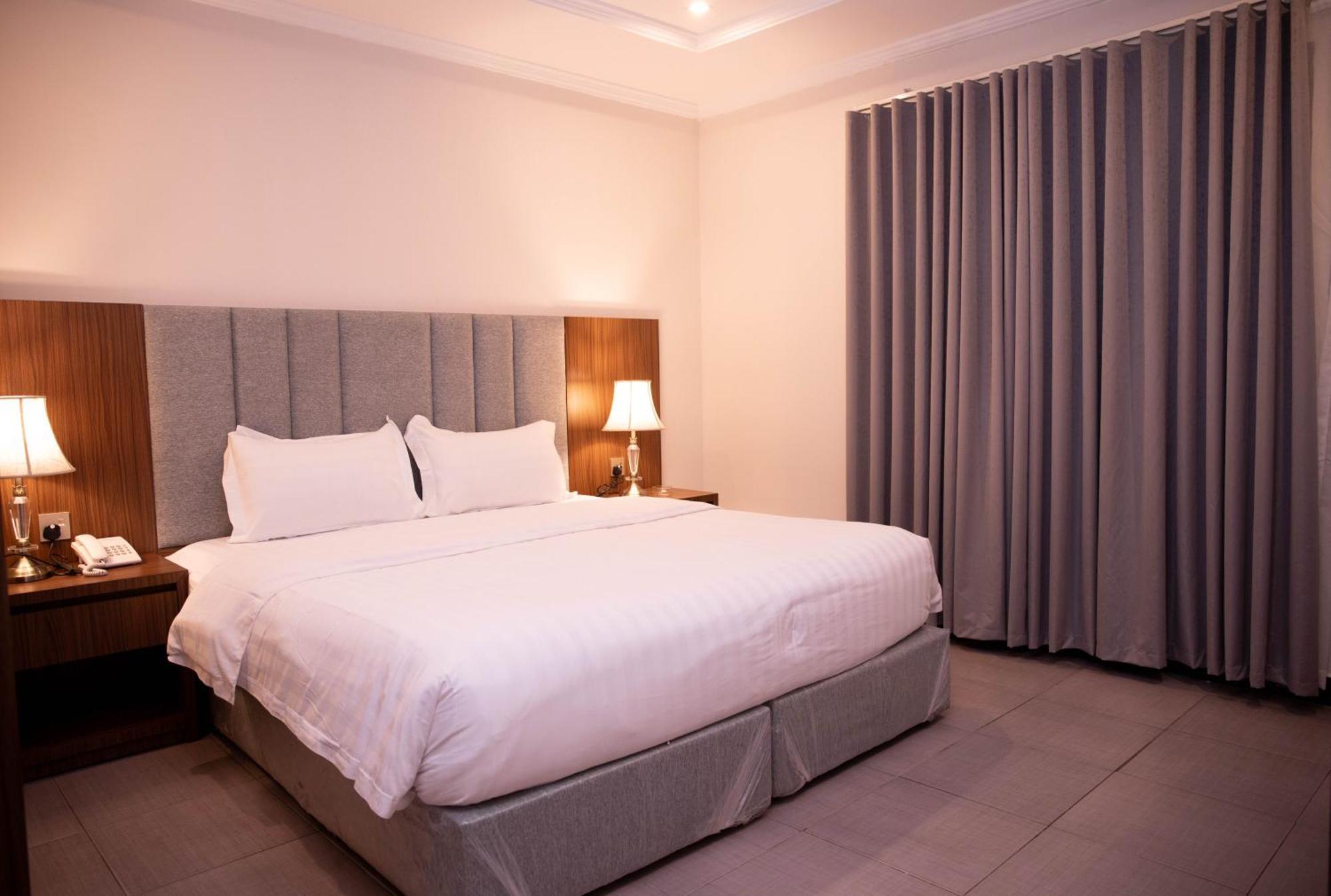 Golden Suites Jubail Экстерьер фото