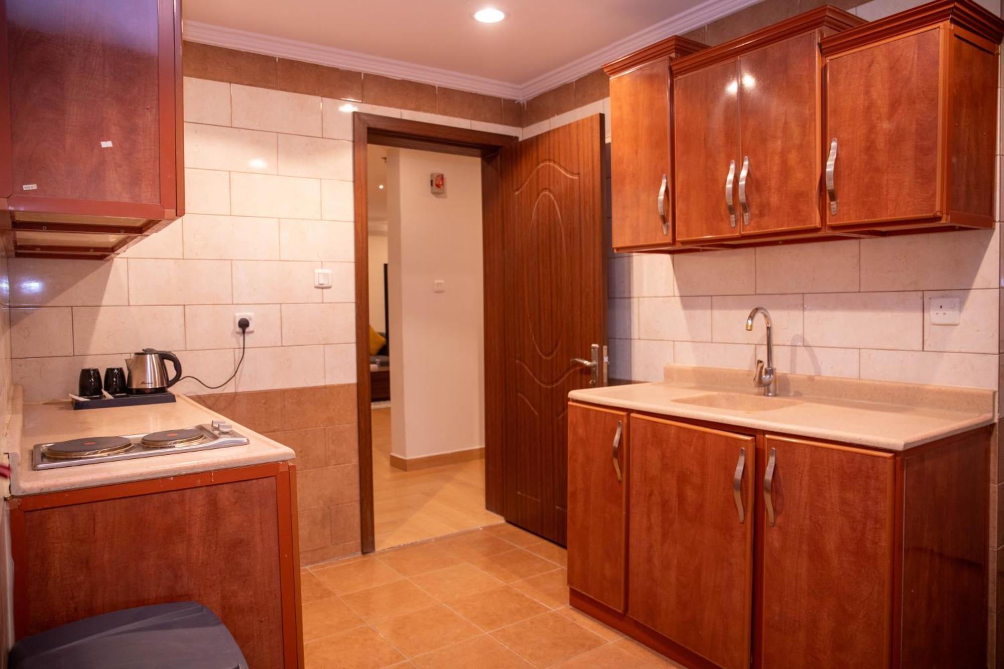 Golden Suites Jubail Экстерьер фото
